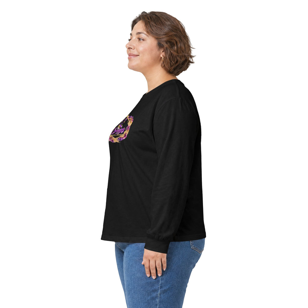 Sassys Signature · Lioness Long-Sleeve Tee